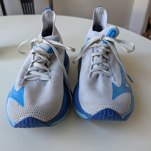 Mizuno Neo Vista Running Sneaker - Picture 4 of 7